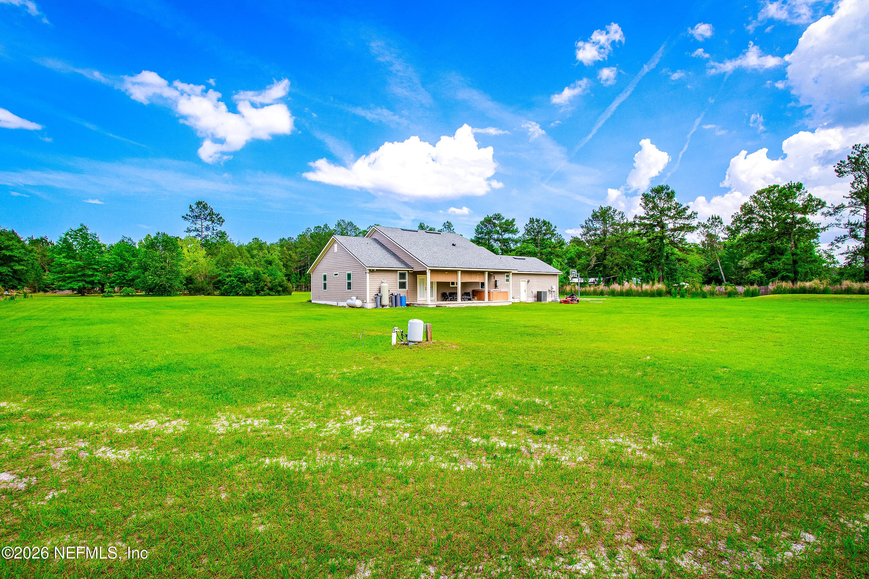 Photo 23 of 26575 SHEARED STOKES Road, Hilliard, FL 32046