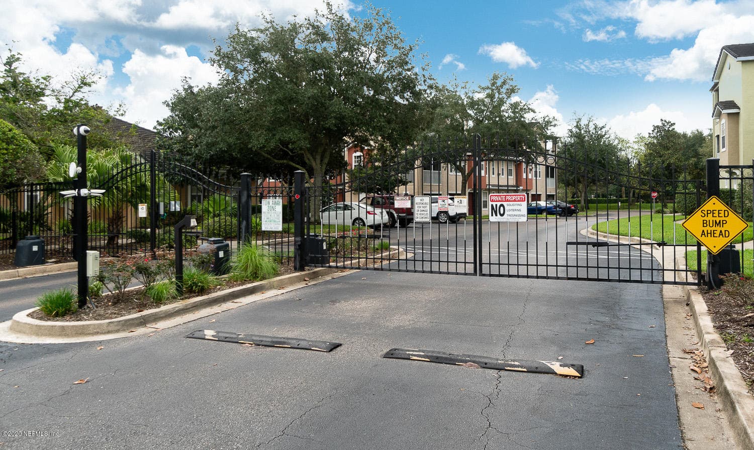Photo 10 of 10075 GATE Parkway N 505, Jacksonville, FL 32246