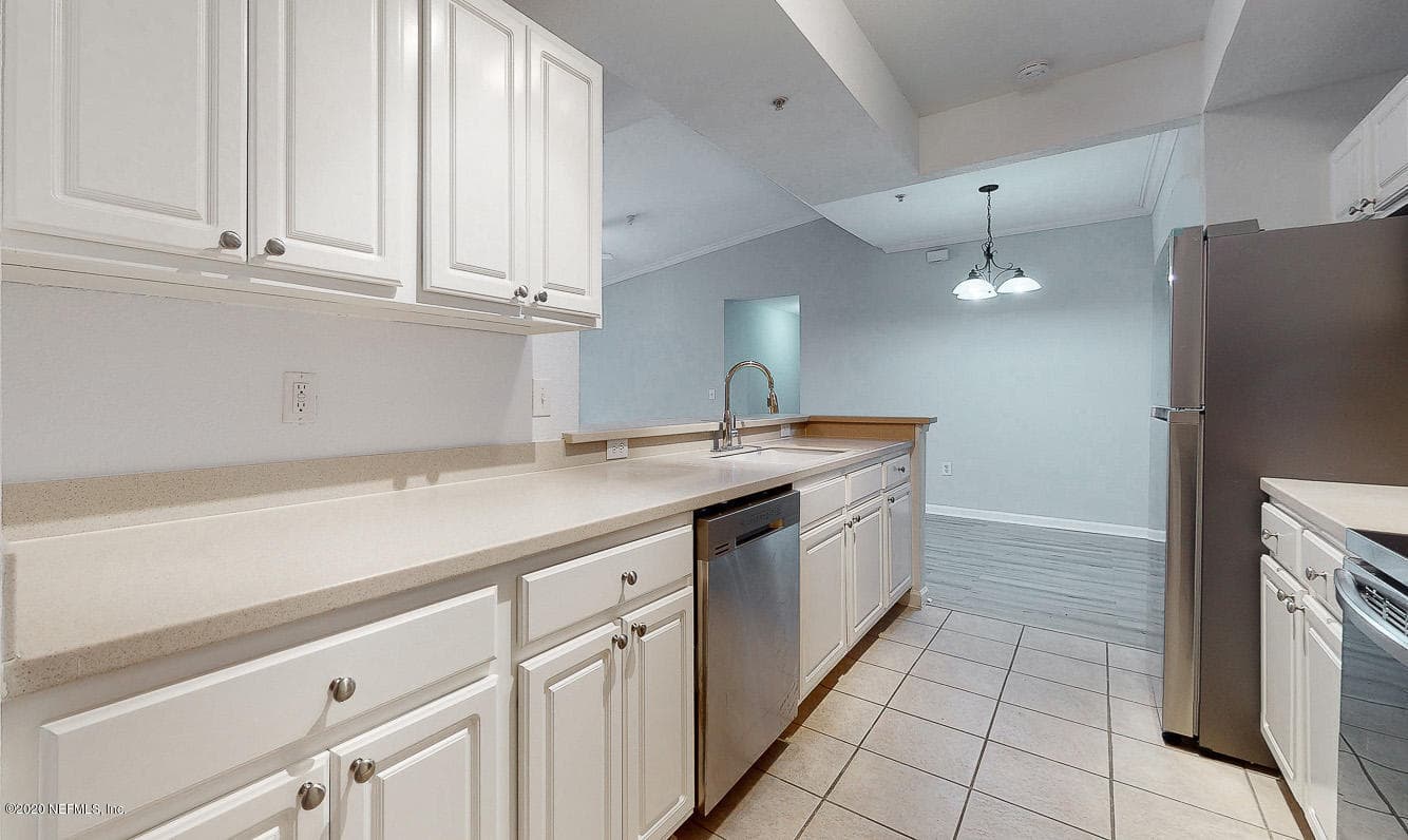 Photo 31 of 10075 GATE Parkway N 505, Jacksonville, FL 32246
