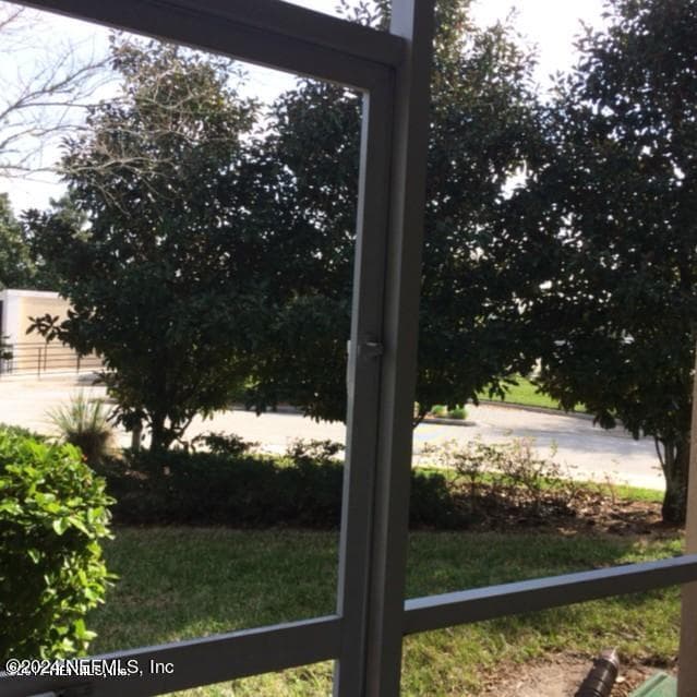 Photo 18 of 8125 SUMMERGATE Court, Jacksonville, FL 32256