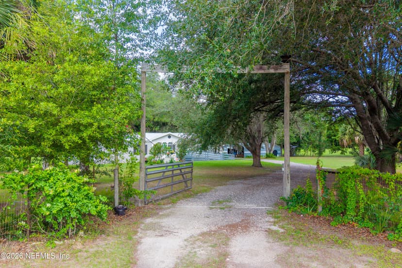 795 SE Bald Eagle Loop, Lake City, FL 32025