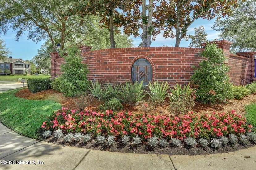 10901 Burnt Mill Road 406, Jacksonville, FL 32256