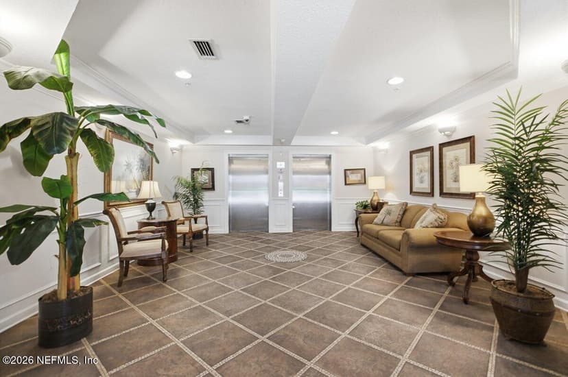 4480 Deerwood Lake Parkway 458, Jacksonville, FL 32216
