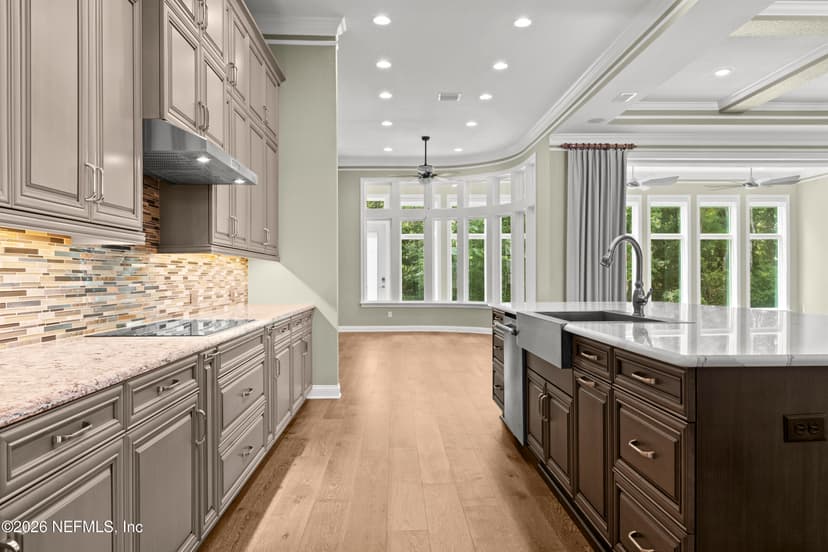 469 E Kesley Lane, Jacksonville, FL 32259