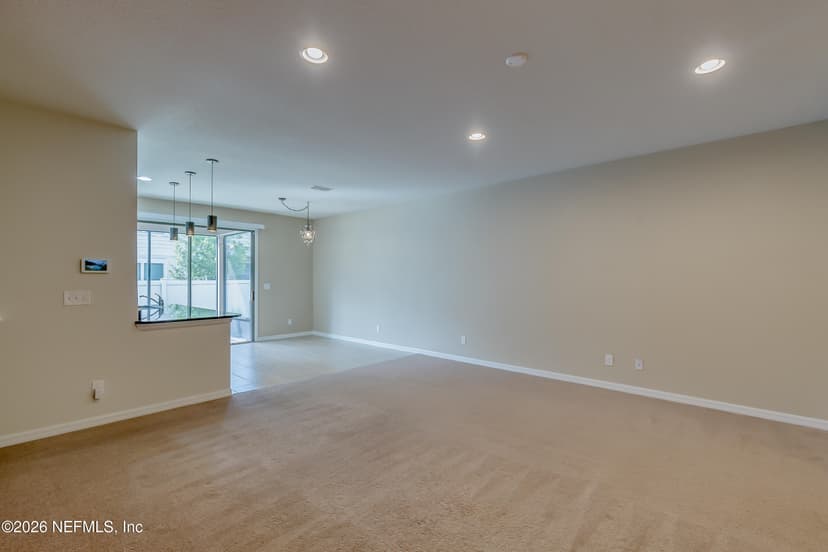 7021 Buroak Court S, Jacksonville, FL 32258