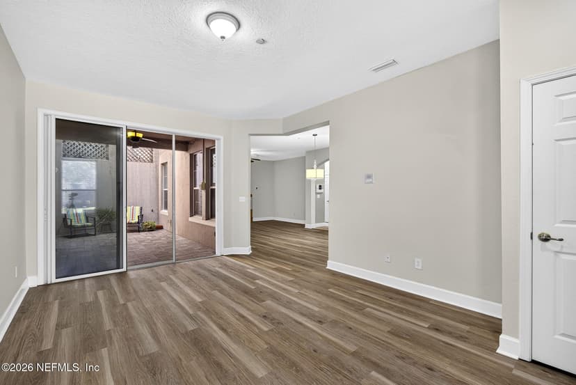 6163 Clearsky Drive, Jacksonville, FL 32258