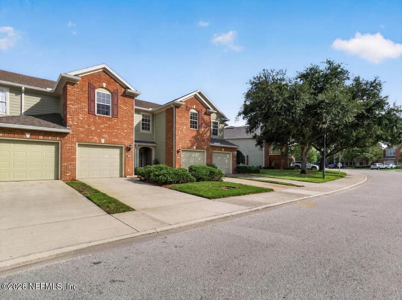 6966 Roundleaf Drive, Jacksonville, FL 32258