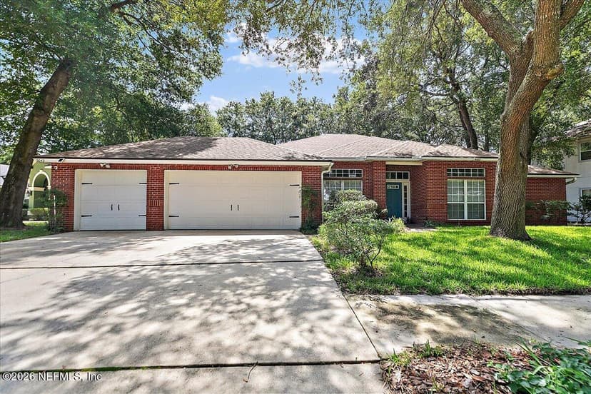 3042 Donato Drive N, Jacksonville, FL 32226