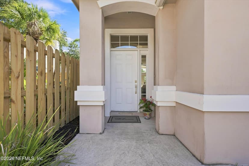 1668 Linkside Court N, Atlantic Beach, FL 32233