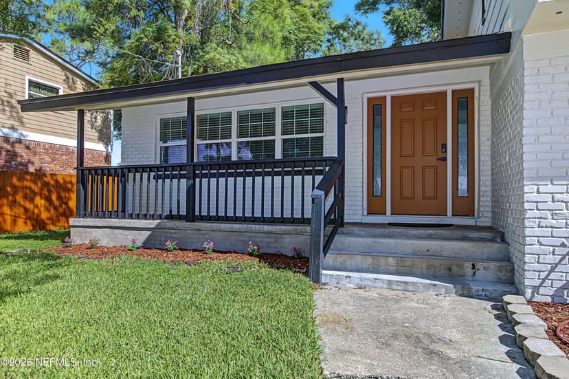 8529 Burkhall Street, Jacksonville, FL 32211