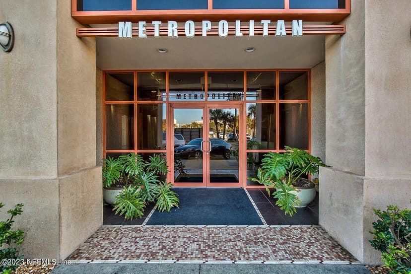 320 1st Street 811, Jacksonville Beach, FL 32250