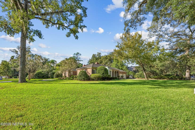 2210 Laurel Road, Jacksonville, FL 32207