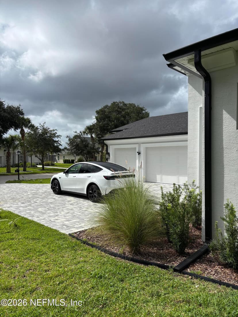 19 N Old Oak, Palm Coast, FL 32137