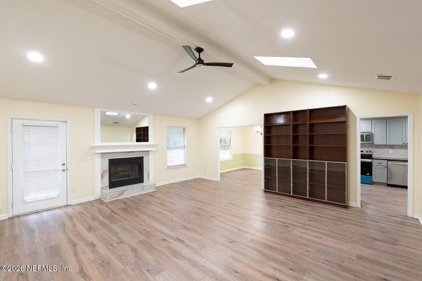 1664 Swimming Salmon Place S, Jacksonville, FL 32225