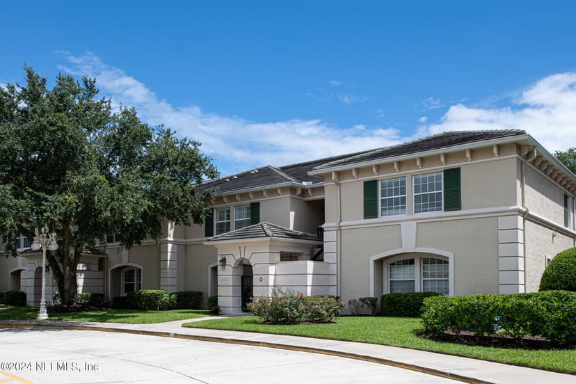 300 Bermuda Bay Circle 305, Ponte Vedra Beach, FL 32082