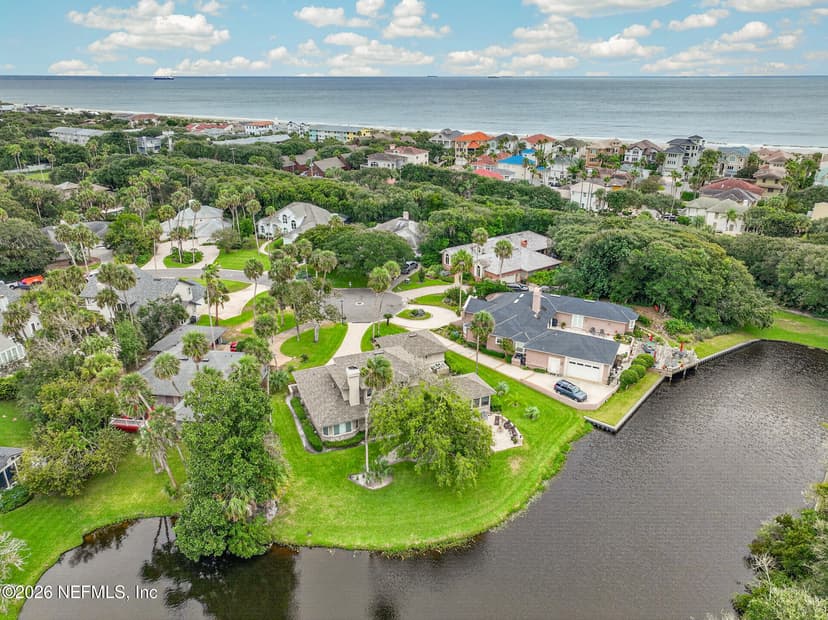 2206 Laughing Gull Circle, Atlantic Beach, FL 32233