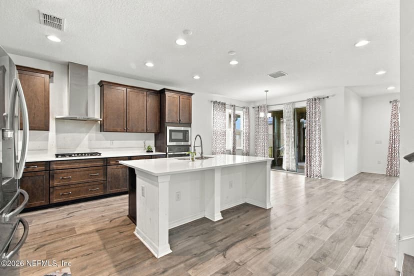 12337 Shining Willow Street, Riverview, FL 33579