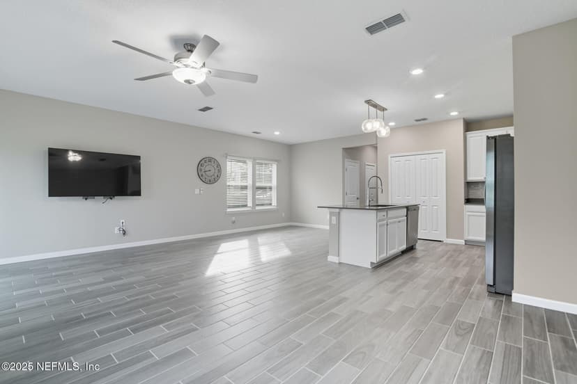 140 Boracay Circle, St. Johns, FL 32259