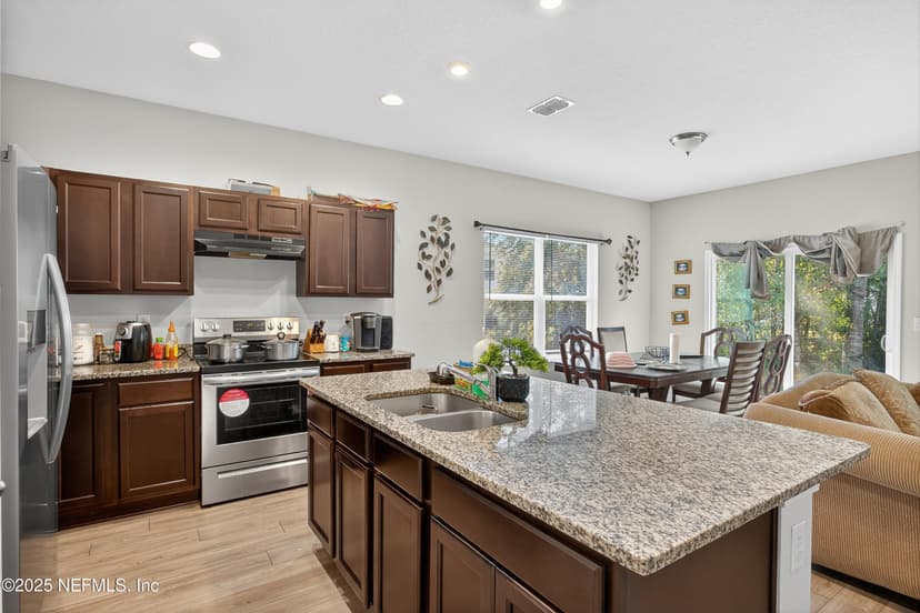 756 Talking Tree Drive, Jacksonville, FL 32205