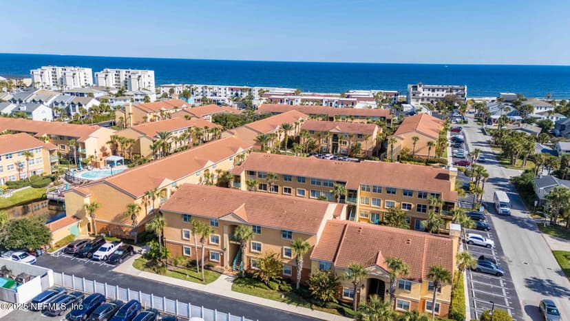 201 25th Avenue S N32, Jacksonville Beach, FL 32250