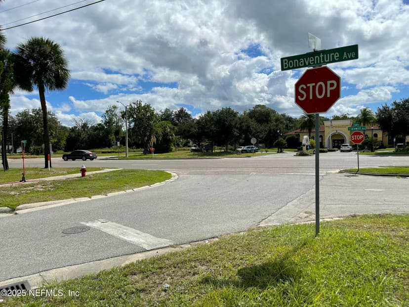 101 Esplanade Avenue, Green Cove Springs, FL 32043