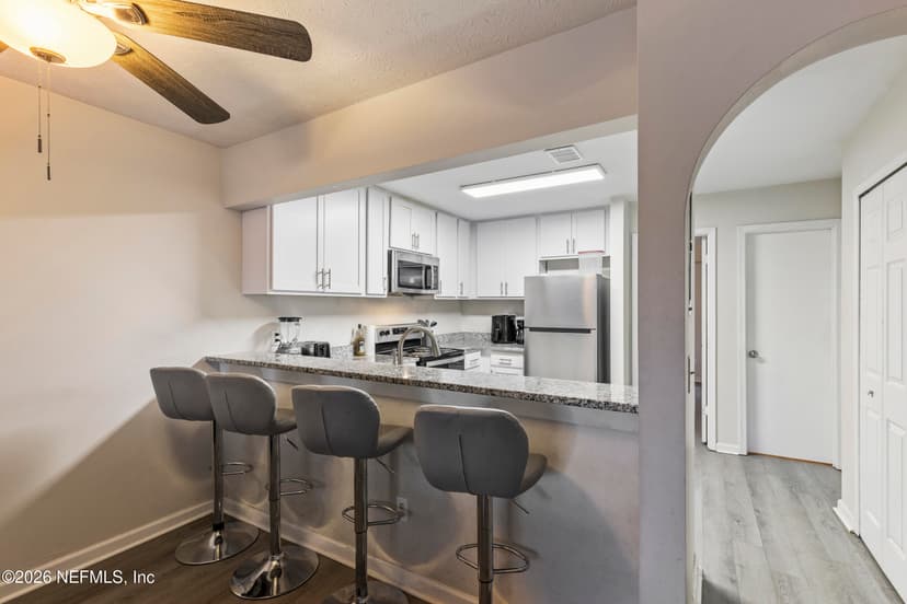 4955 Knightsbridge Circle N, Jacksonville, FL 32244