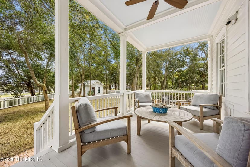 1102 Ladies Street, Fernandina Beach, FL 32034