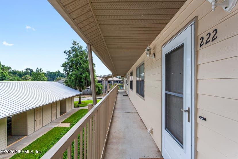 222 Hiawatha Court 222, East Palatka, FL 32131