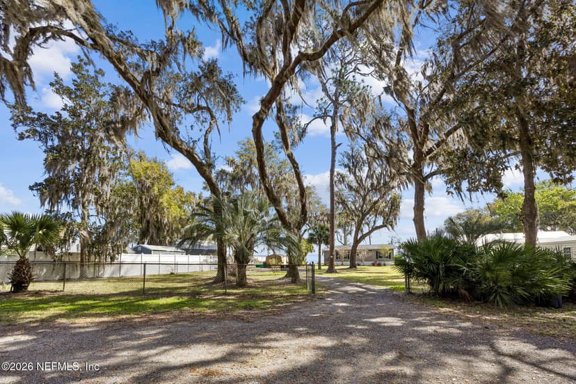 108 Sandra Lane, Crescent City, FL 32112