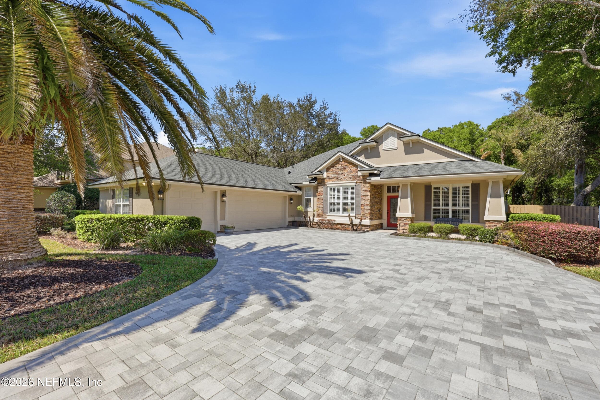 376 N LOMBARDY Loop, St. Johns, FL 32259