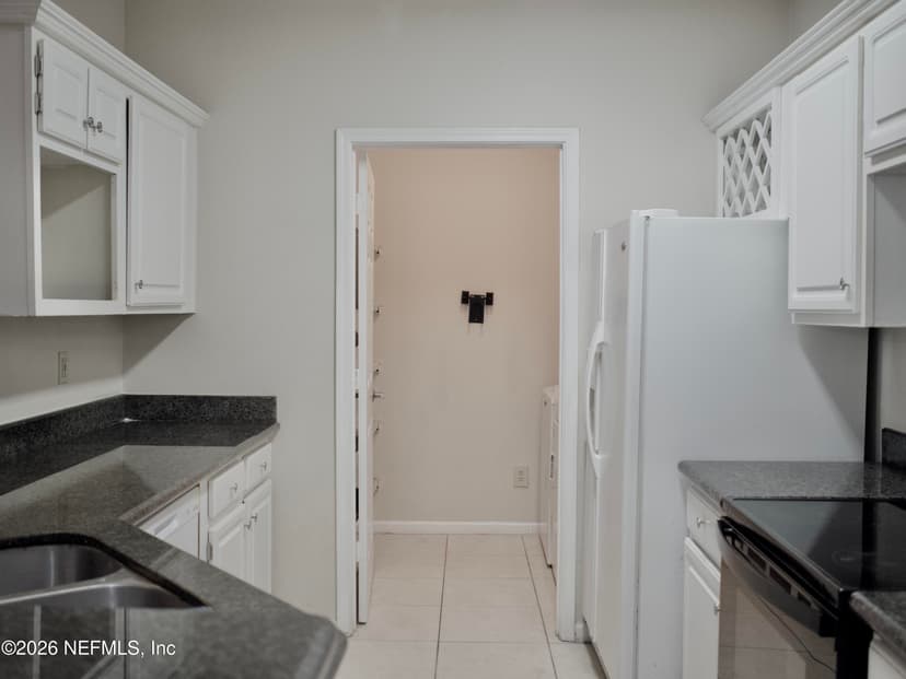 10000 Gate Parkway 1614, Jacksonville, FL 32246