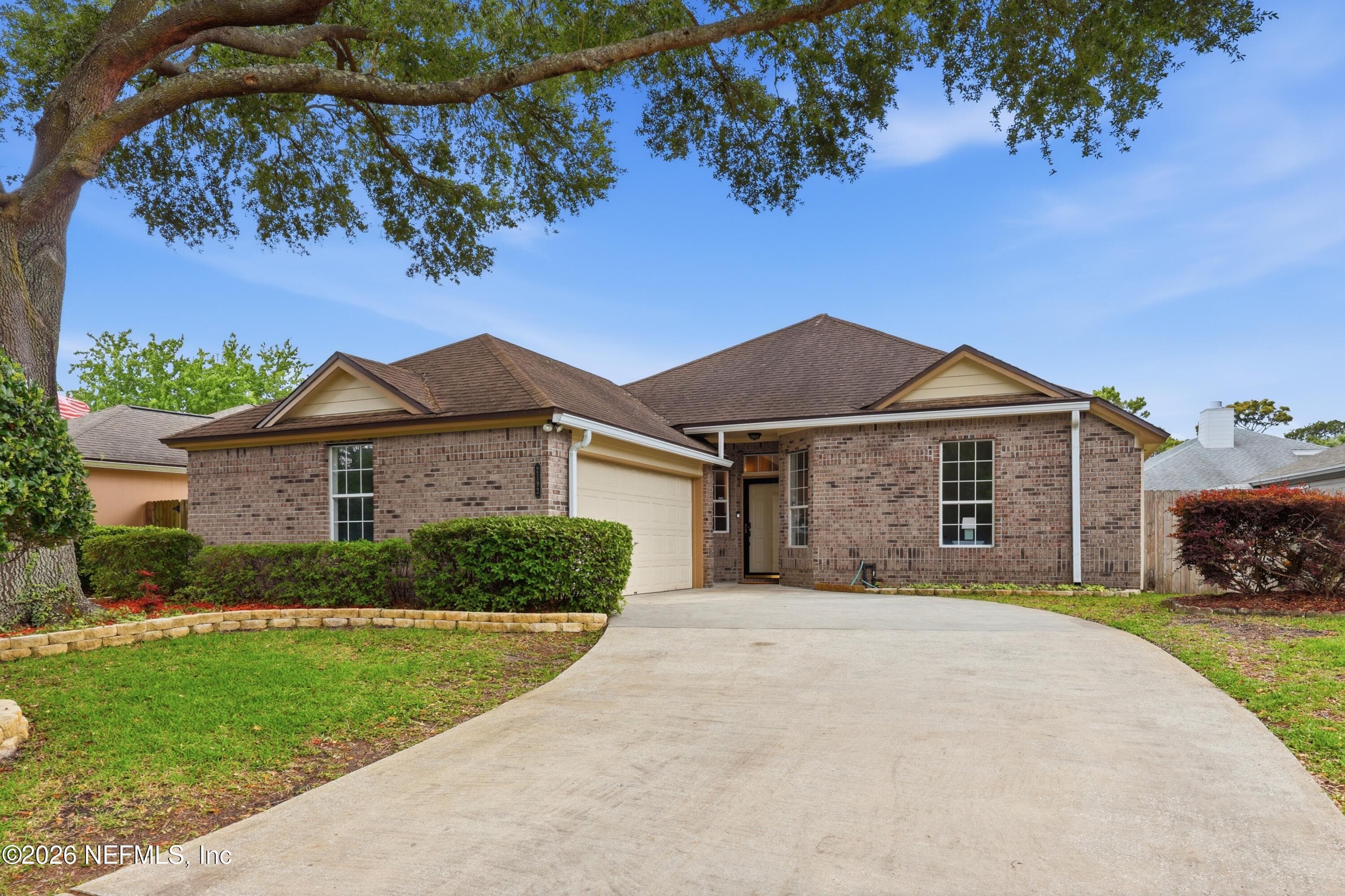 2192 THE WOODS Drive E, Jacksonville, FL 32246