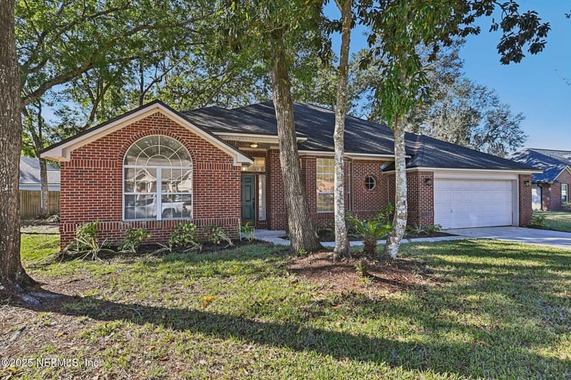 208 Honeysuckle Way, St. Johns, FL 32259