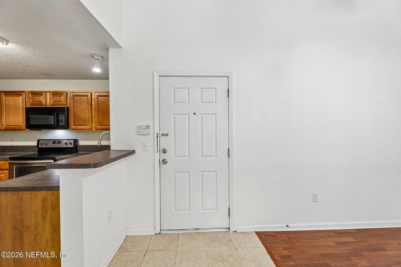 9575 Amarante Circle 9, Jacksonville, FL 32257