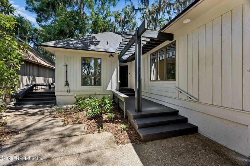 27 Marsh Creek Road, Fernandina Beach, FL 32034