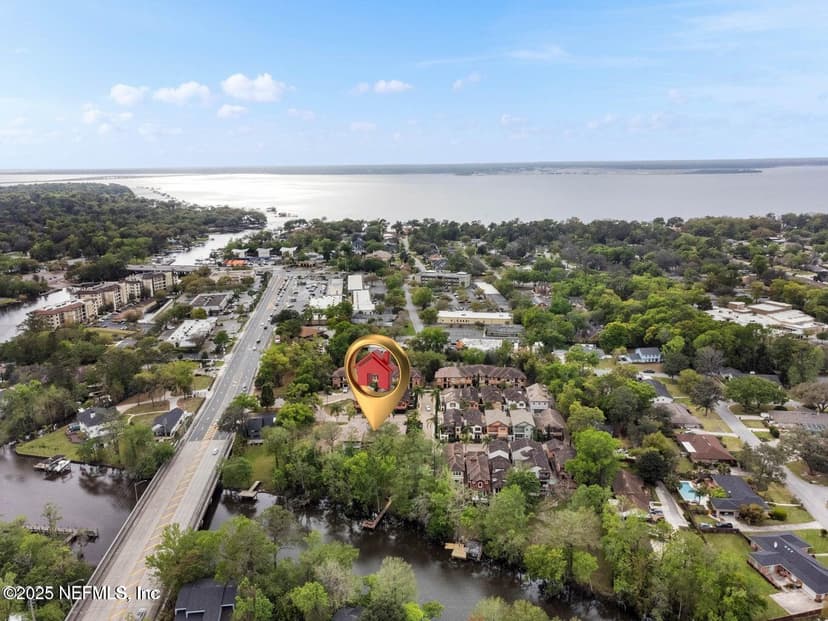 8863 Amalfi Court, Jacksonville, FL 32217