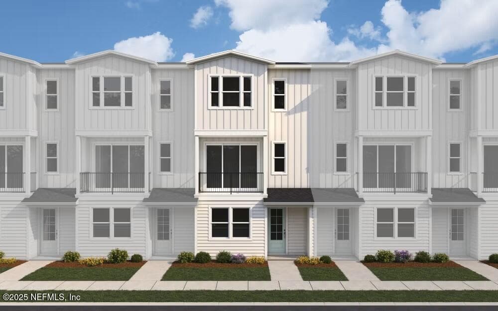 18 BEACH Way N, Jacksonville Beach, FL 32250