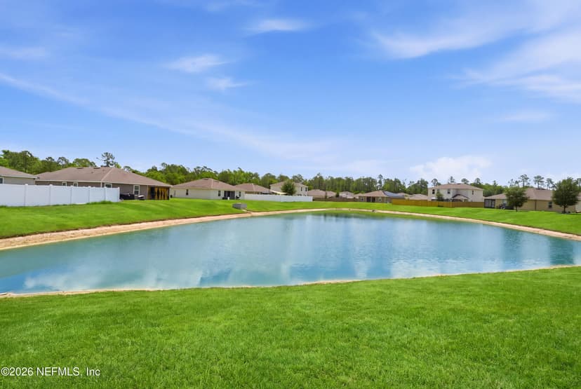 8655 Newnan Lake Drive, Macclenny, FL 32063