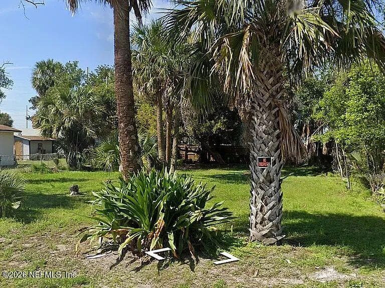 208 9th Street S, Jacksonville Beach, FL 32250