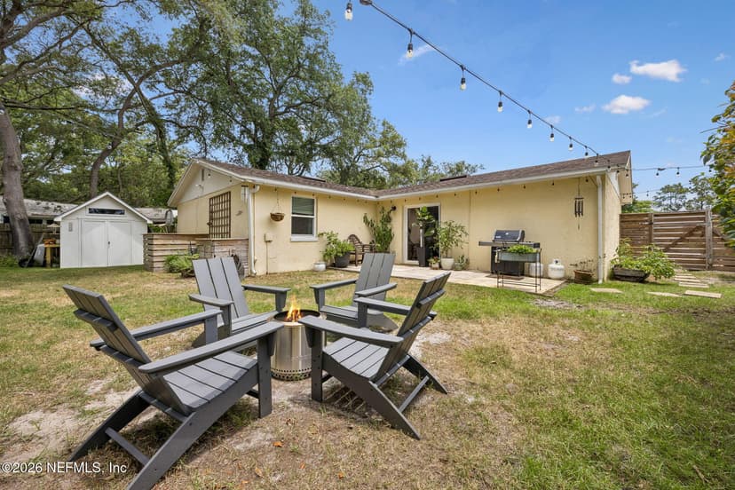 2638 Stern Drive N, Jacksonville, FL 32233