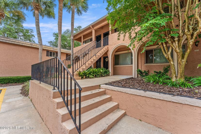 5375 Ortega Farms Boulevard 505, Jacksonville, FL 32210