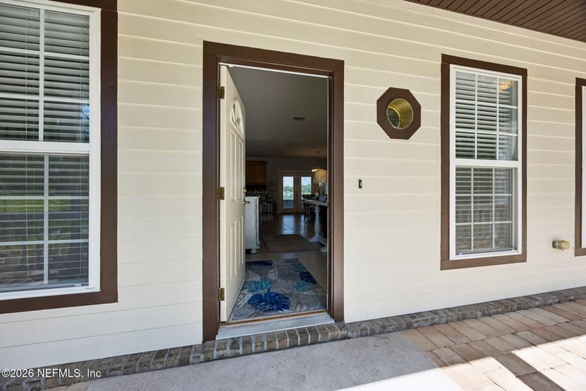 105 Sunny Ln Br, Pomona Park, FL 32181