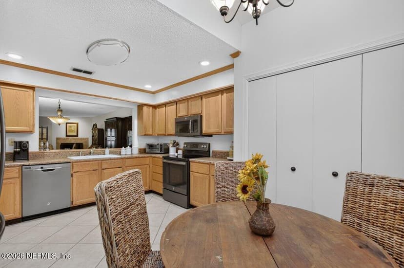 12024 Arbor Lake Drive, Jacksonville, FL 32225