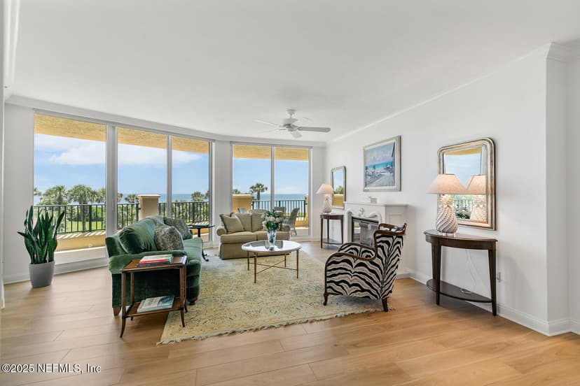 20 Porto Mar 202, Palm Coast, FL 32137