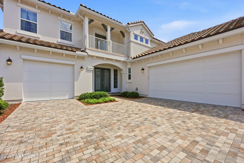 3053 Fiera Vista Drive, Jacksonville, FL 32246