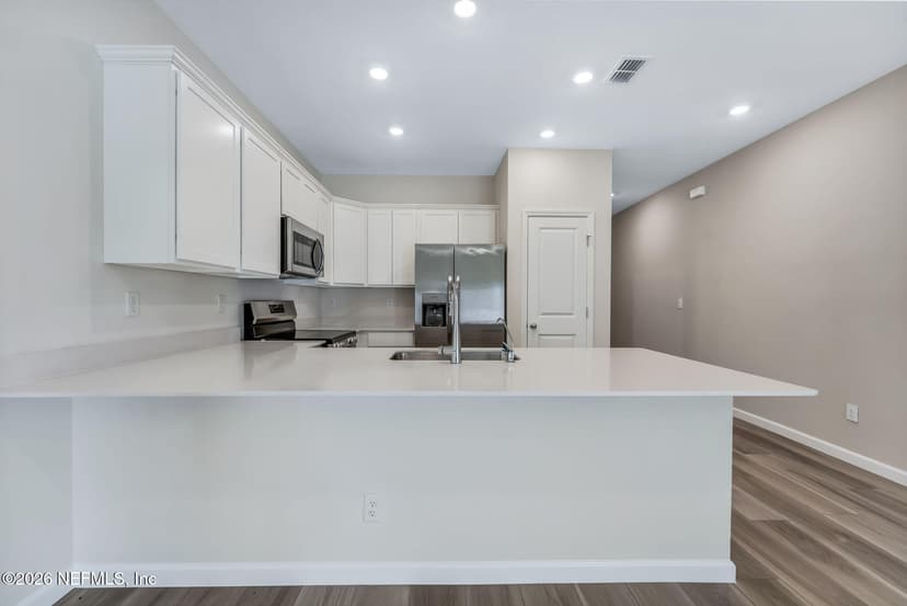 704 Holly Lakes Drive, Orange Park, FL 32073