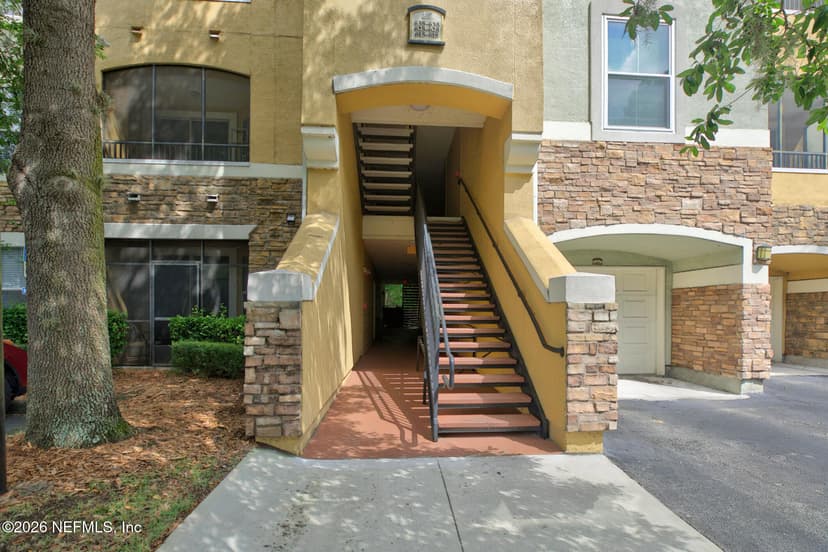 8539 Gate Parkway W 616, Jacksonville, FL 32216