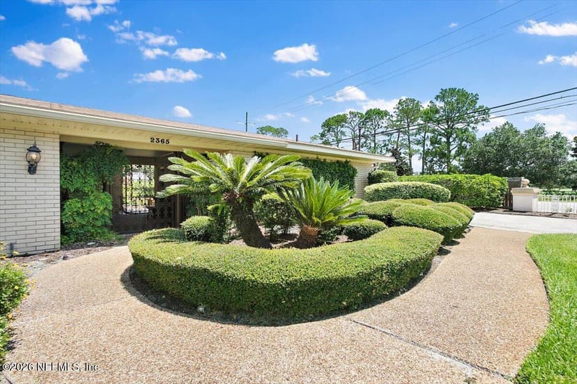 2365 Smullian Trail S, Jacksonville, FL 32217