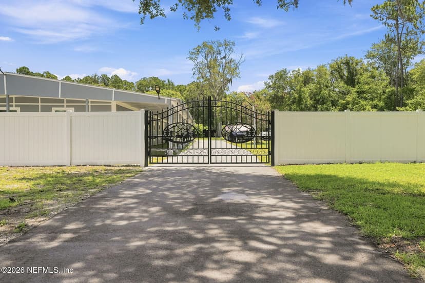 865 Cole Road, Jacksonville, FL 32218