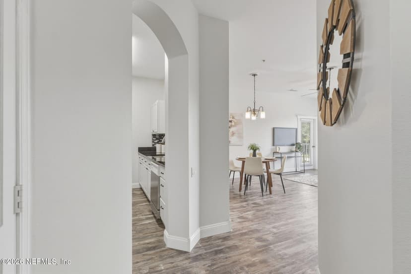 7990 Baymeadows Road 812, Jacksonville, FL 32256